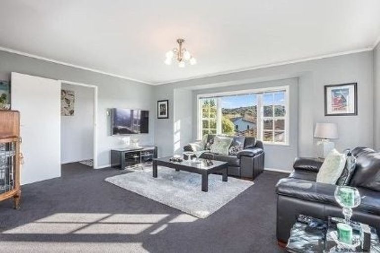 Photo of property in 23 Hicks Close, Whitby, Porirua, 5024