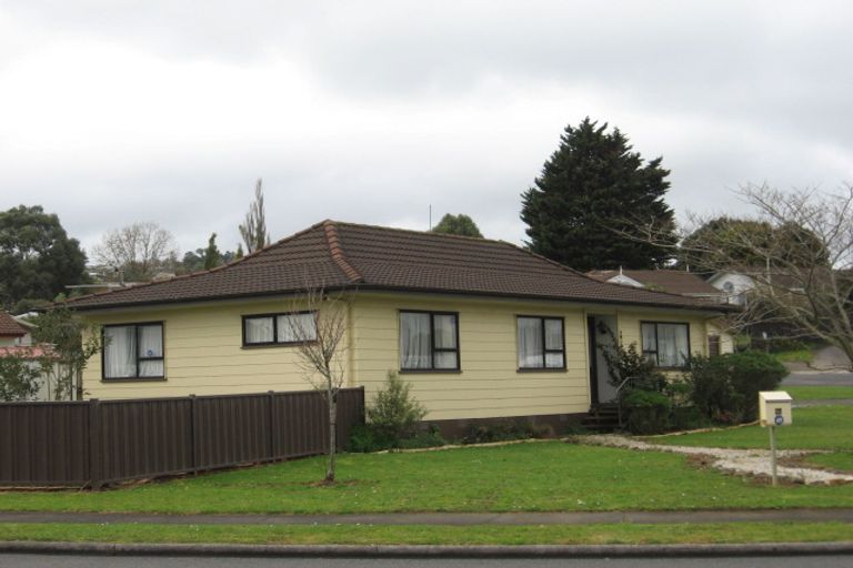 Photo of property in 64 Redcrest Avenue, Red Hill, Papakura, 2110