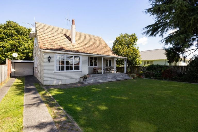 Photo of property in 74 Alfred Street, Fairfield, Hamilton, 3214