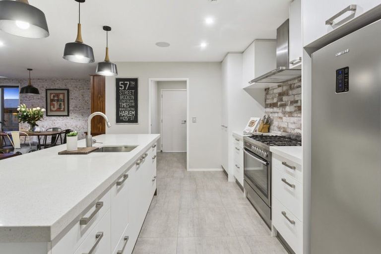 Photo of property in 7 Mill Grove, Riverhead, 0820