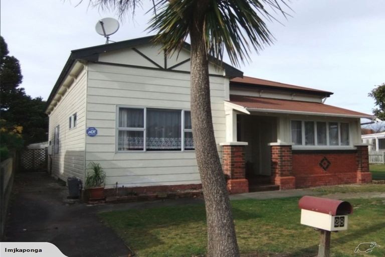 Photo of property in 28 Tay Street, Whanganui, 4500