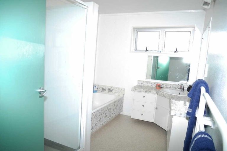 Photo of property in 105 Rosetta Road, Raumati South, Paraparaumu, 5032