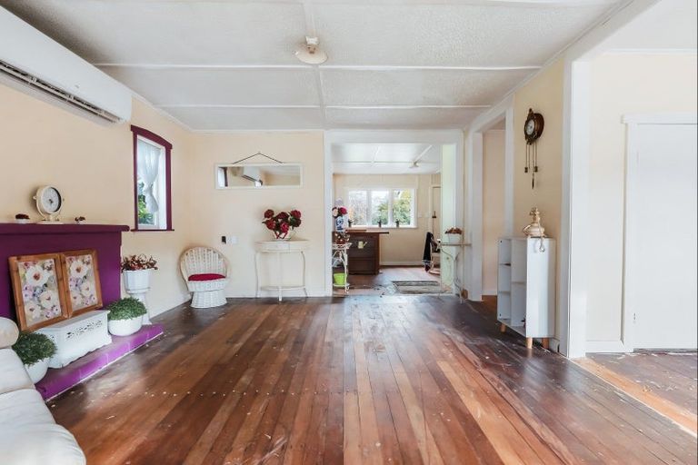 Photo of property in 43 Ngatai Street, Taumarunui, 3920