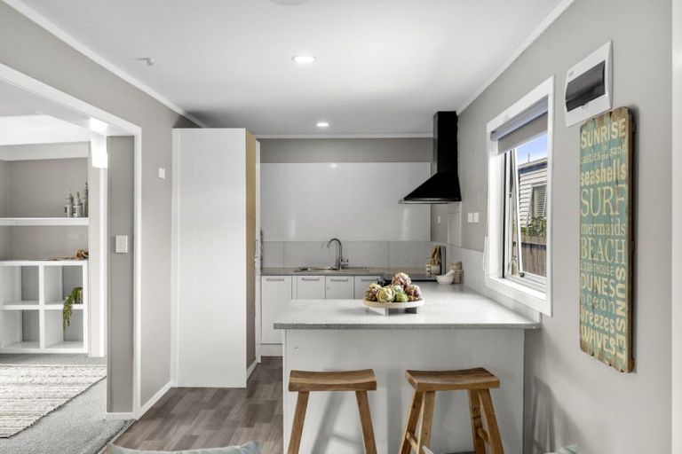 Photo of property in 824b Papamoa Beach Road, Papamoa Beach, Papamoa, 3118