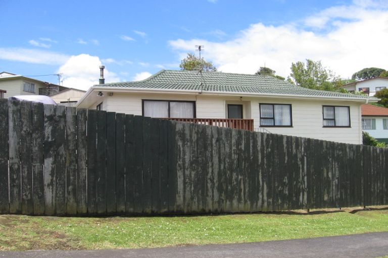 Photo of property in 4 Glenmary Place, Papatoetoe, Auckland, 2025