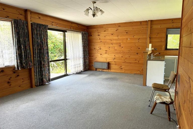 Photo of property in 44 Seddon Street, Kumara, 7832