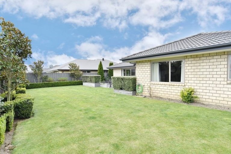 Photo of property in 5 Pipiri Street, Pegasus, 7612