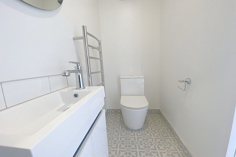 Photo of property in 4/9 Bunyan Street, Waltham, Christchurch, 8023