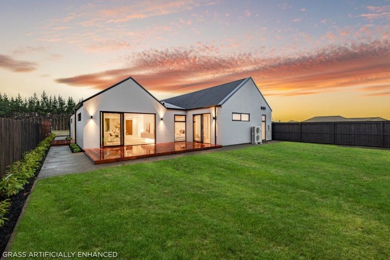 Photo of property in 48 Georgina Street, Marshland, Christchurch, 8083