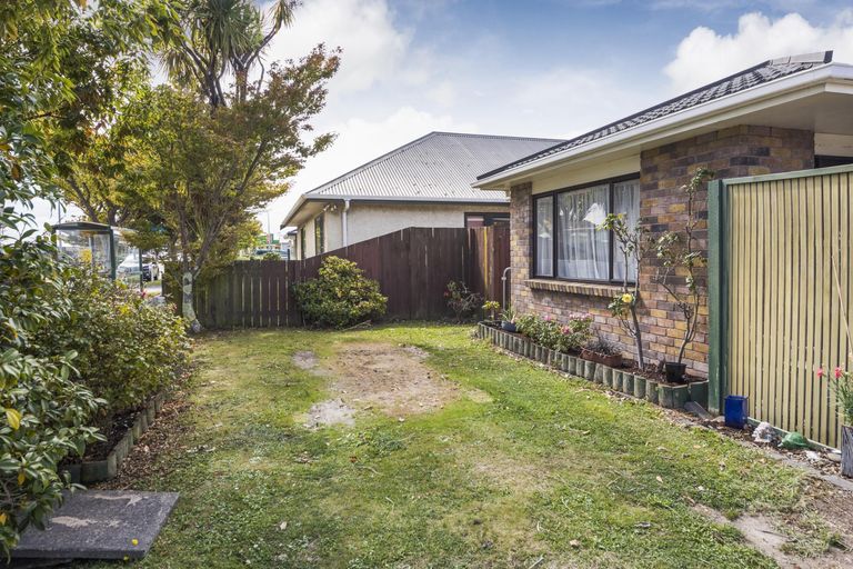 Photo of property in 9a Fairs Road, Milson, Palmerston North, 4414