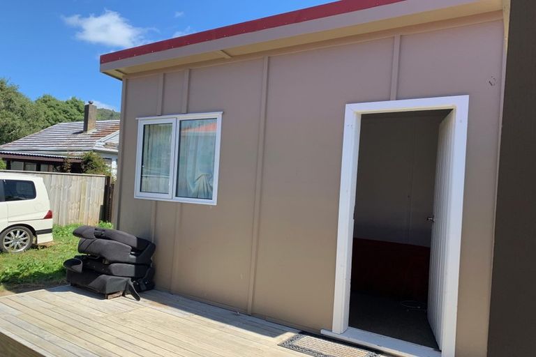 Photo of property in 1277a High Street, Taita, Lower Hutt, 5011