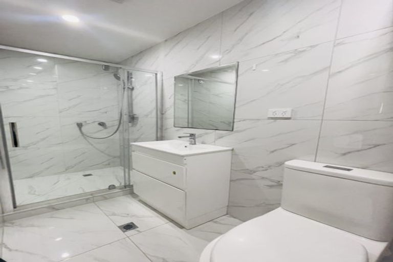 Photo of property in 1/49 Gloucester Road, Manurewa, Auckland, 2102