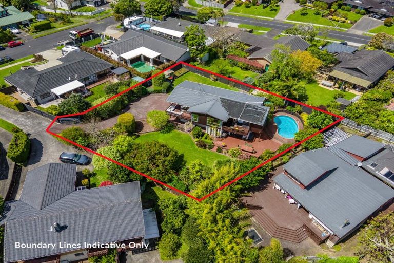 Photo of property in 8 Estelle Place, Farm Cove, Auckland, 2012