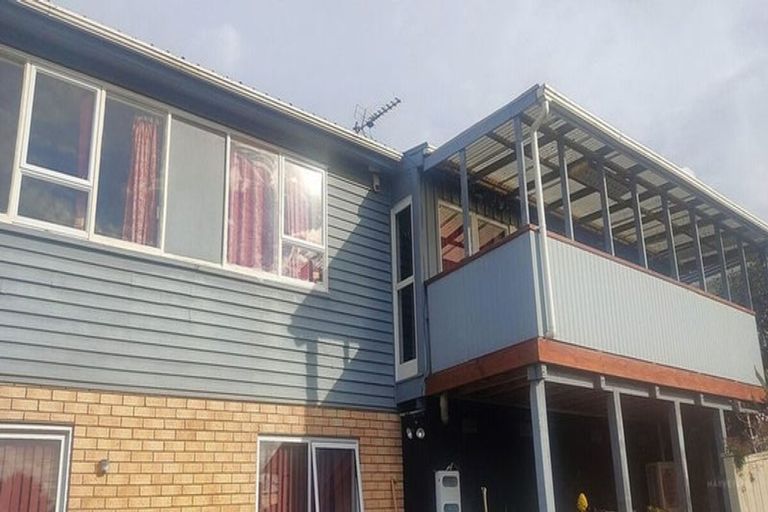 Photo of property in 39 Sunnyside Road, Sunnyvale, Auckland, 0612