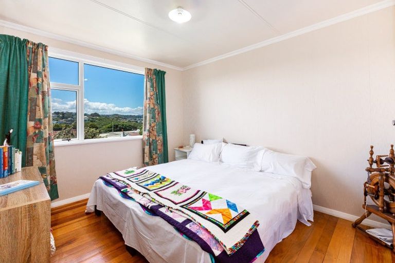 Photo of property in 48 Te Pene Avenue, Titahi Bay, Porirua, 5022