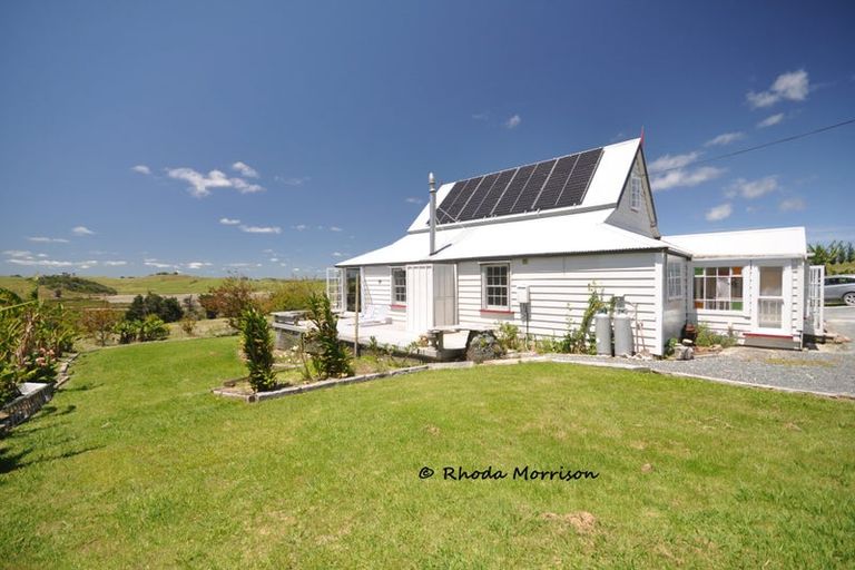 Photo of property in 354 Linton Road, Maungaturoto, 0583