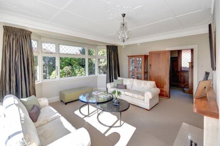 Photo of property in 237 Highgate, Roslyn, Dunedin, 9010