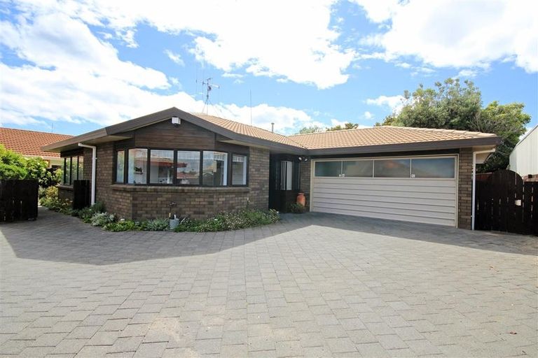 Photo of property in 25b Lotus Avenue, Mount Maunganui, 3116