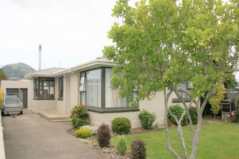 Photo of property in 41 Tyne Street, Mosgiel, 9024