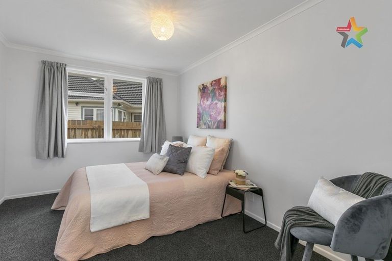 Photo of property in 2/352 Oxford Terrace, Avalon, Lower Hutt, 5011