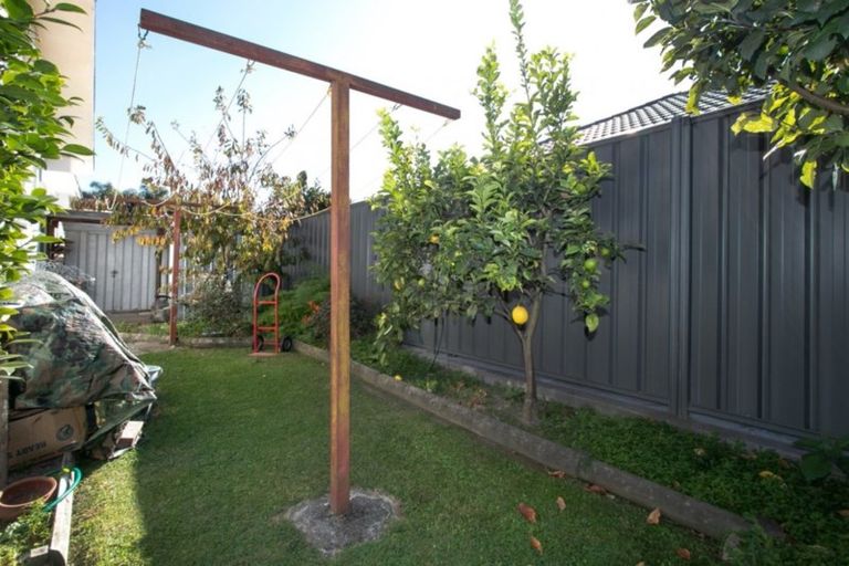 Photo of property in 2a Tripoli Street, Onekawa, Napier, 4110