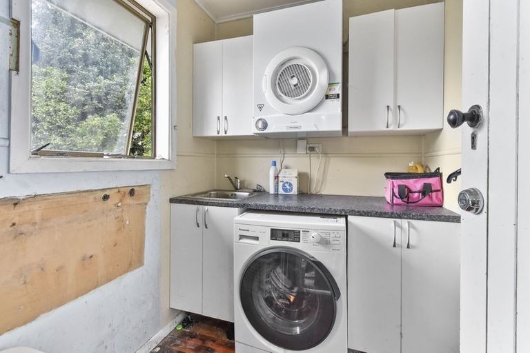 Photo of property in 38 Bowater Place, Manurewa, Auckland, 2102