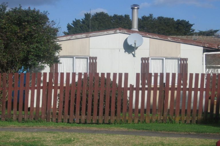 Photo of property in 16 Pompallier Place, Otangarei, Whangarei, 0112
