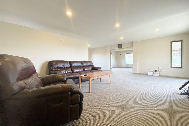Photo of property in 6 Begonia Lane, Wigram, Christchurch, 8042
