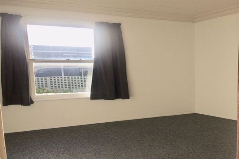 Photo of property in 61 Wesley Street, South Dunedin, Dunedin, 9012