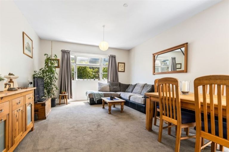 Photo of property in 3/23 Fifield Terrace, Waltham, Christchurch, 8023