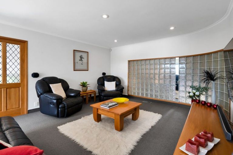 Photo of property in 50d Karina Road, Merrilands, New Plymouth, 4312