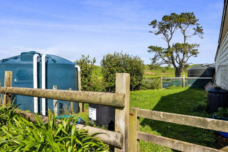 Photo of property in 282 Warea Road, Warea, New Plymouth, 4381