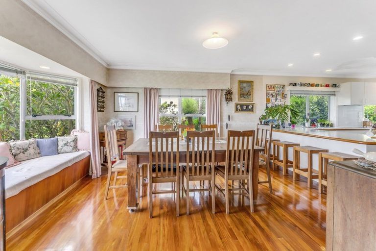 Photo of property in 111 Macleans Road, Bucklands Beach, Auckland, 2014