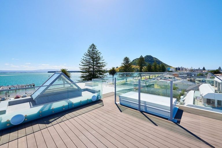 Photo of property in Anchorage Apartments, 401/36 Victoria Road, Mount Maunganui, 3116