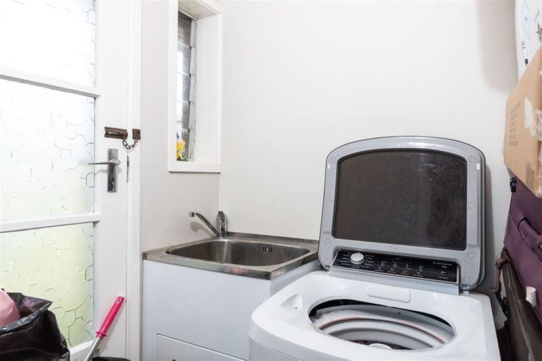 Photo of property in 6/3 Koromiko Street, New Lynn, Auckland, 0600