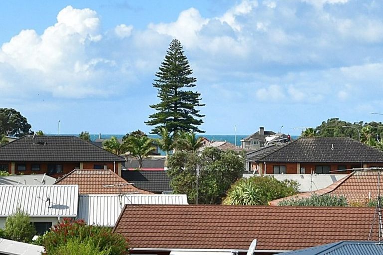 Photo of property in 303/252 Centreway Road, Orewa, 0931