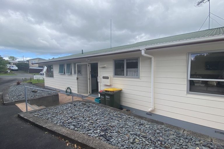 Photo of property in 74 Amanda Avenue, Dinsdale, Hamilton, 3204