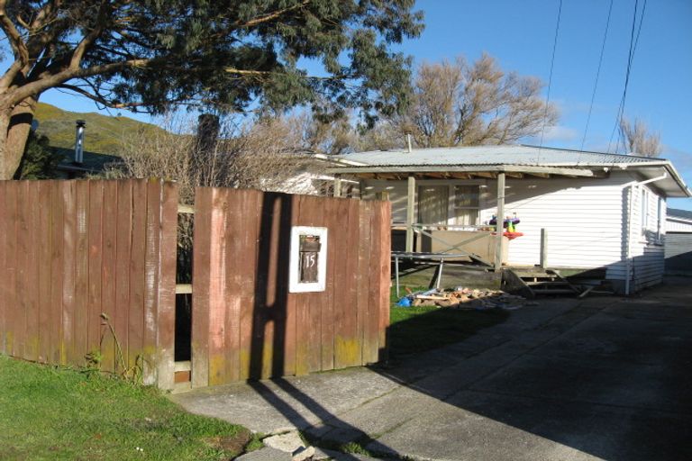 Photo of property in 15 Donnelley Drive, Wainuiomata, Lower Hutt, 5014