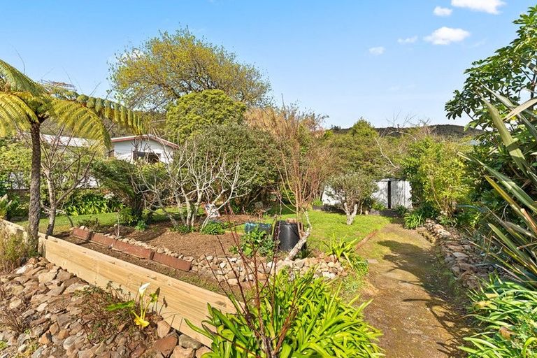 Photo of property in 202 Rata Street, Naenae, Lower Hutt, 5011