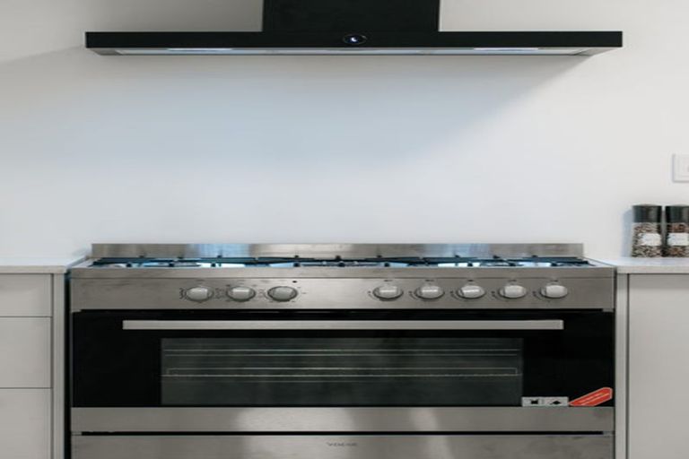 Photo of property in 10 London Street, Pukekohe, 2120