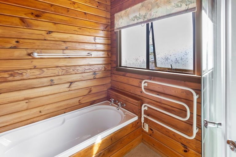 Photo of property in 31 Glenview Terrace, Highfield, Timaru, 7910