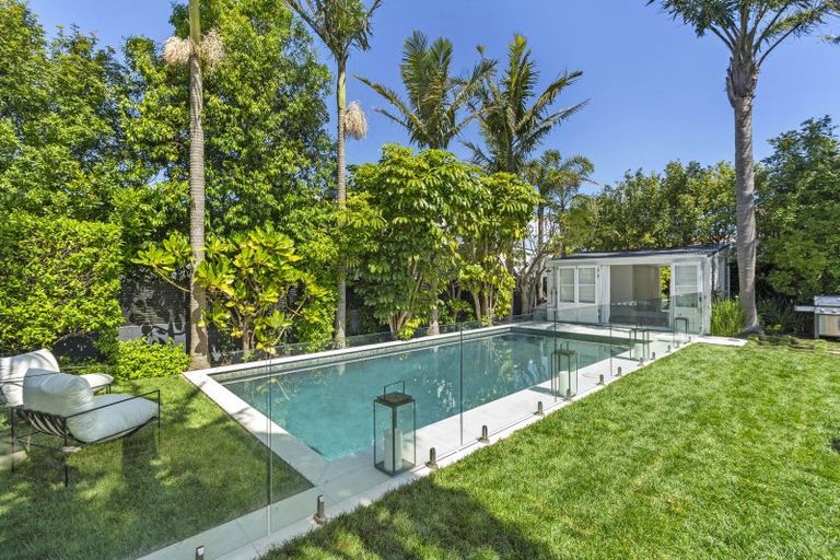 Photo of property in 73 St Stephens Avenue, Parnell, Auckland, 1052
