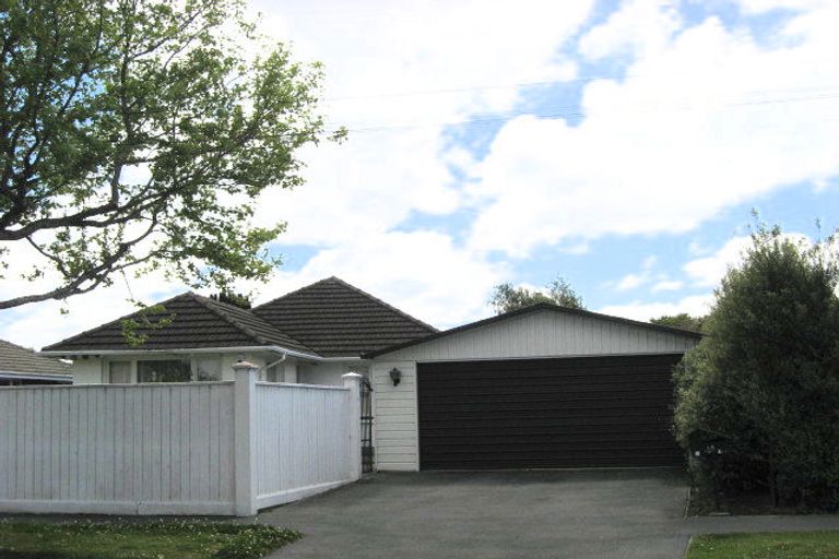 Photo of property in 18 Banbury Street, Burnside, Christchurch, 8053
