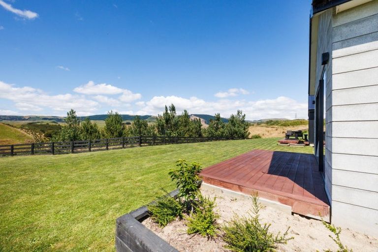 Photo of property in 4 Castlebridge Lane, Aokautere, Palmerston North, 4471