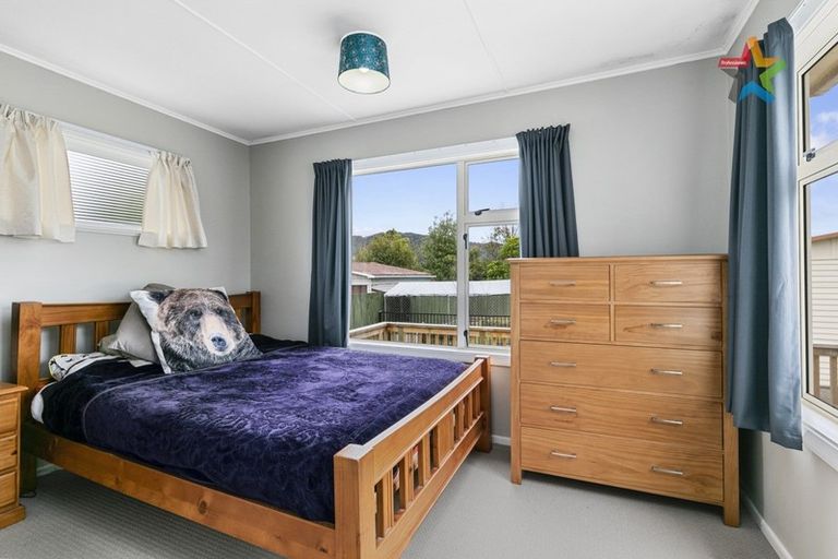 Photo of property in 17 Frederick Street, Wainuiomata, Lower Hutt, 5014
