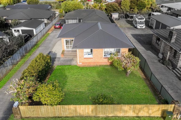 Photo of property in 70 Wellington Street, Pukekohe, 2120