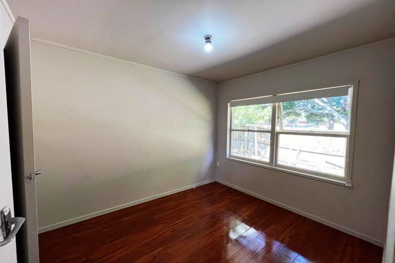 Photo of property in 2/1 Snell Place, Pakuranga, Auckland, 2010