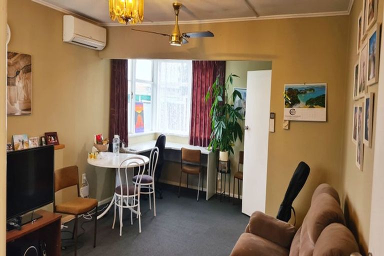 Photo of property in 30 Murphy Road, Taradale, Napier, 4112