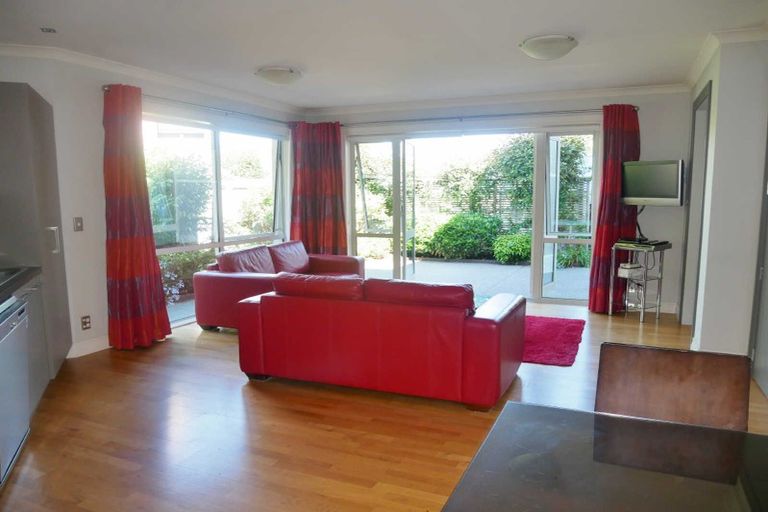 Photo of property in 543 Harewood Road, Harewood, Christchurch, 8051