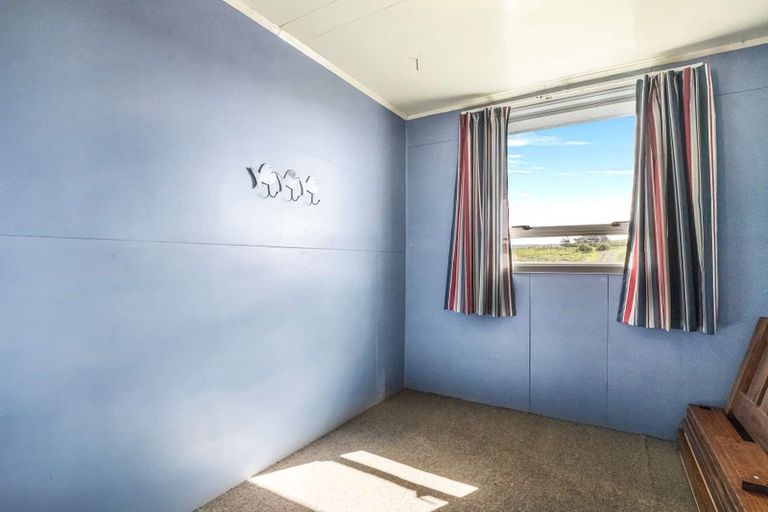 Photo of property in 16 Hall Street, Motunau, Waipara, 7387